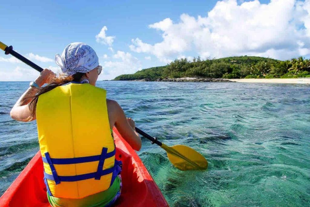 Mana Lagoon Backpackers Bagian luar foto